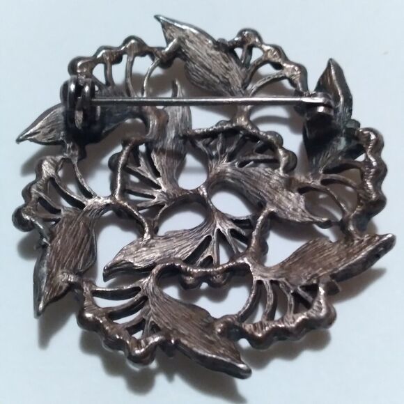 Vintage Brooch Sterling Silver Leaves w/ Berries Detailed Open Metal Work Patia - Picture 5 of 8
